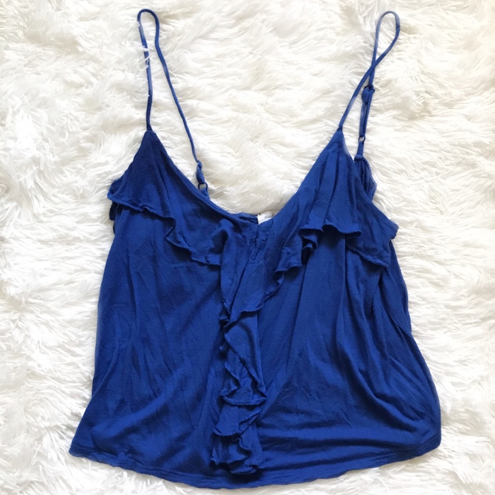 ✨Blue Ruffle Crop Top✨